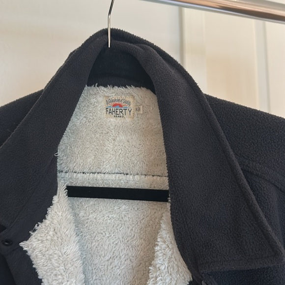 Faherty lined shirt jacket for men - Picture 3 of 4